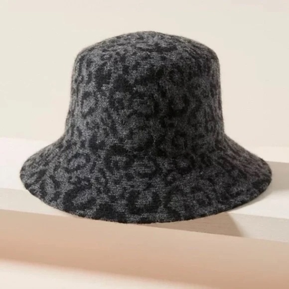 NWT Anthropologie Finn Cozy Bucket Hat main image 4